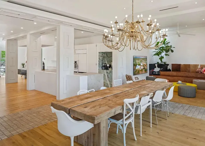 Breathtaking Mansion - Indoor Pickleball & *