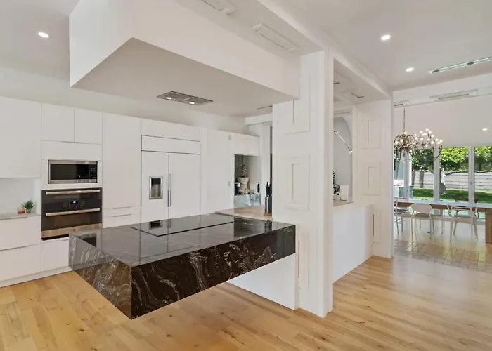 Breathtaking Mansion - Indoor Pickleball & Phoenix