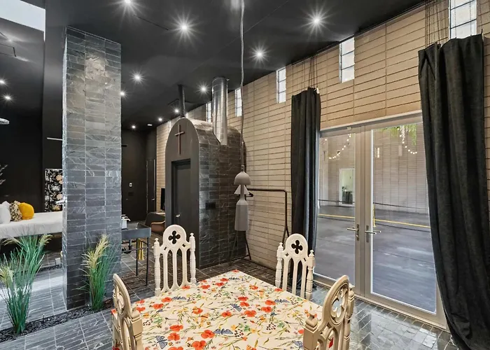 Breathtaking Mansion - Indoor Pickleball & Holiday home Phoenix