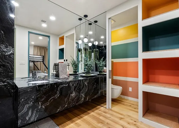 Breathtaking Mansion - Indoor Pickleball & Phoenix