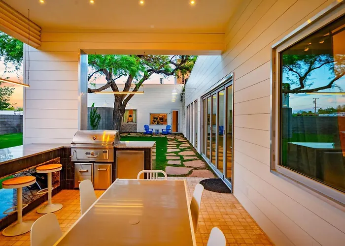 Breathtaking Mansion - Indoor Pickleball & Dom wakacyjny *