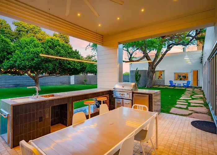 Holiday home Breathtaking Mansion - Indoor Pickleball & *